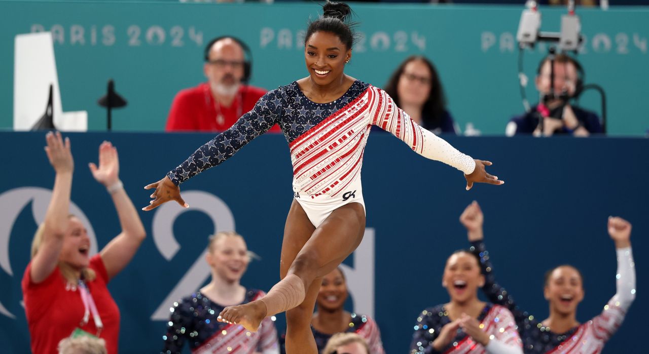 Team USA celebrate after Simone Biles&#039; routine in the floor exercise during the Artistic Gymnastics Women&#039;s Team Final at the Olympic Games Paris 2024.