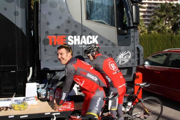 Yaroslav Popovych shares a joke ahead of RadioShack's first ride on their Calpe training camp.