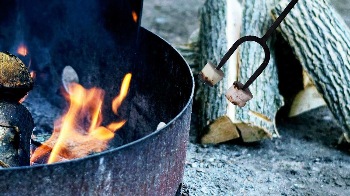 Faites en sorte que la soirée Bonfire à la maison se déroule en beauté avec ce kit cool