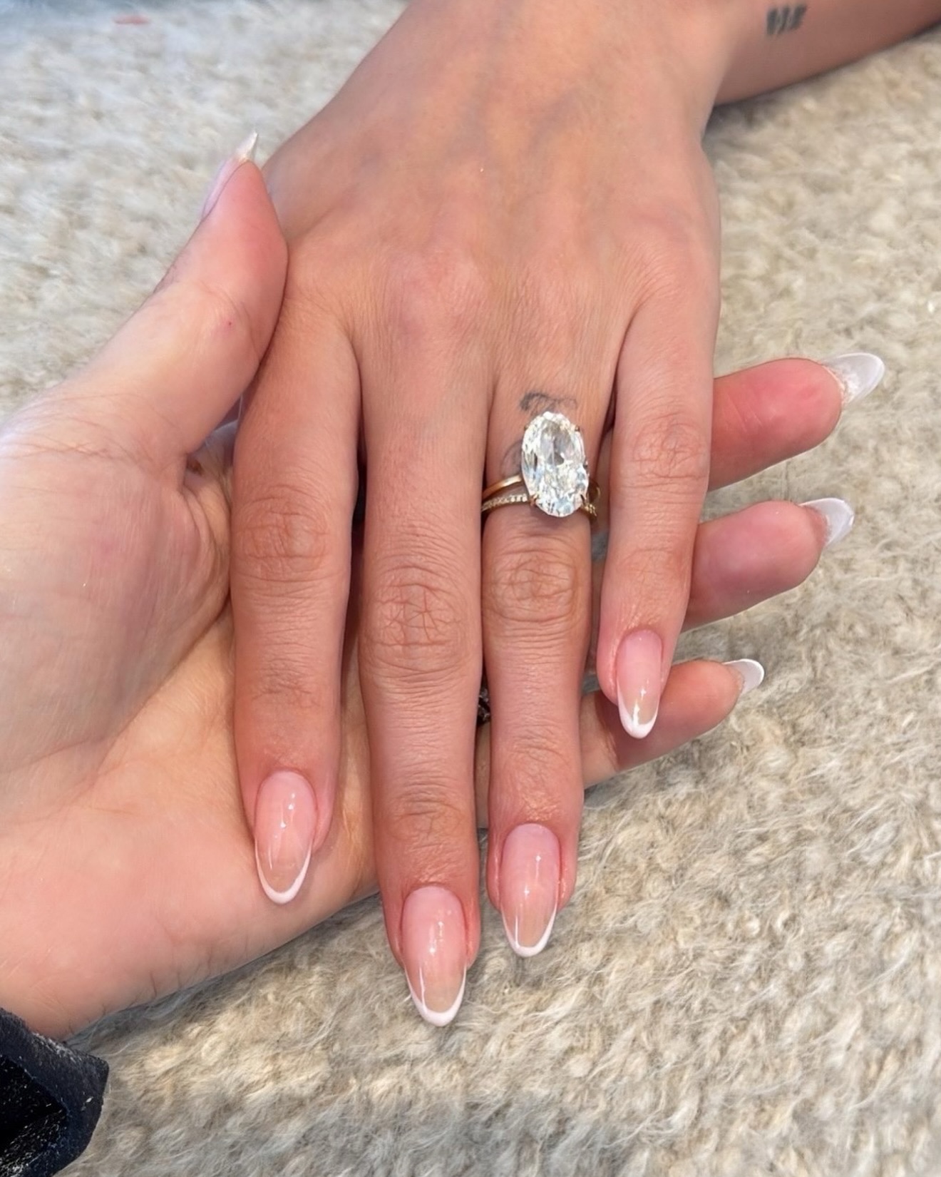 Micro French Manicure