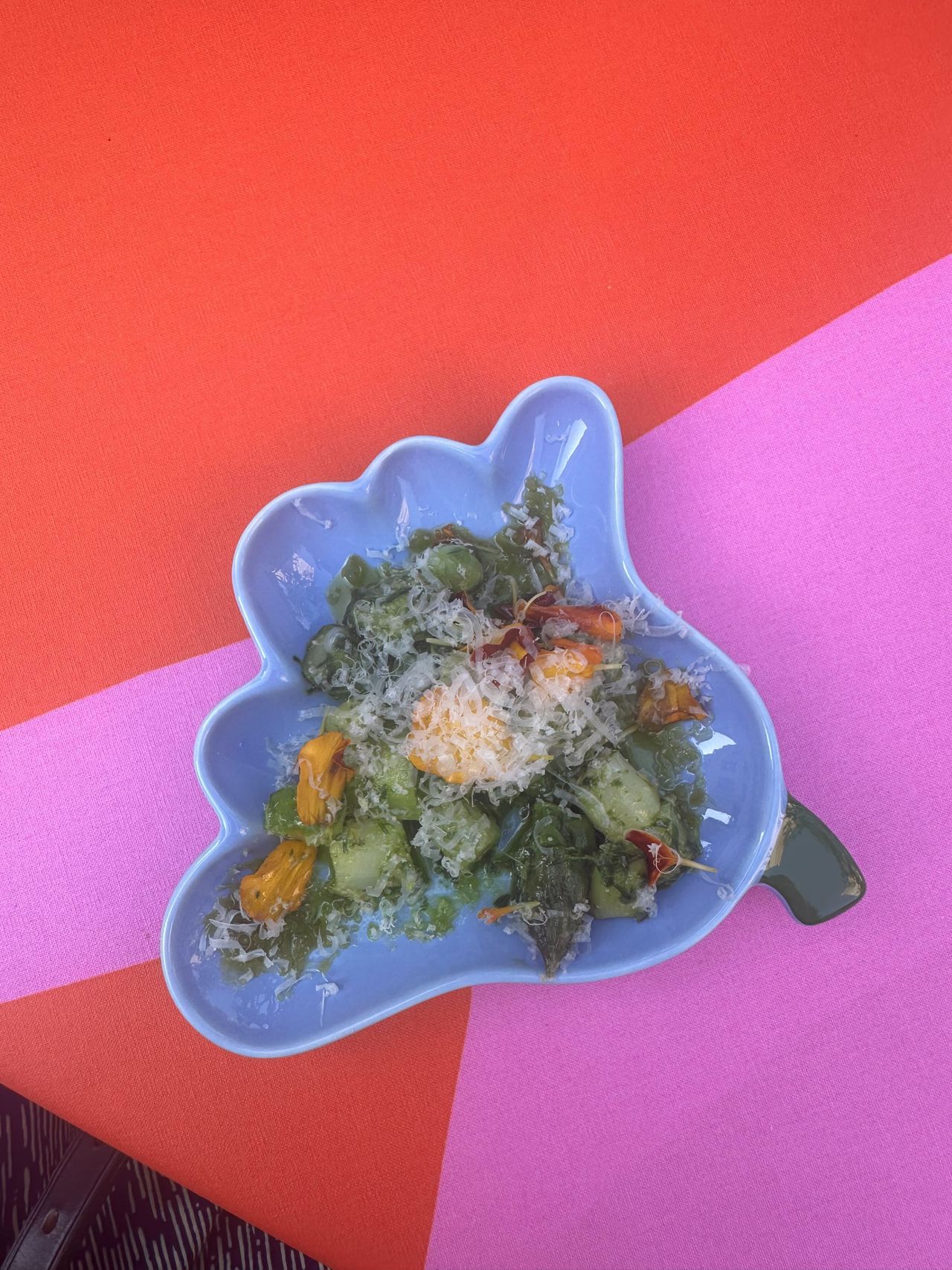 Aperitivo and Finnish flowers with Marimekko