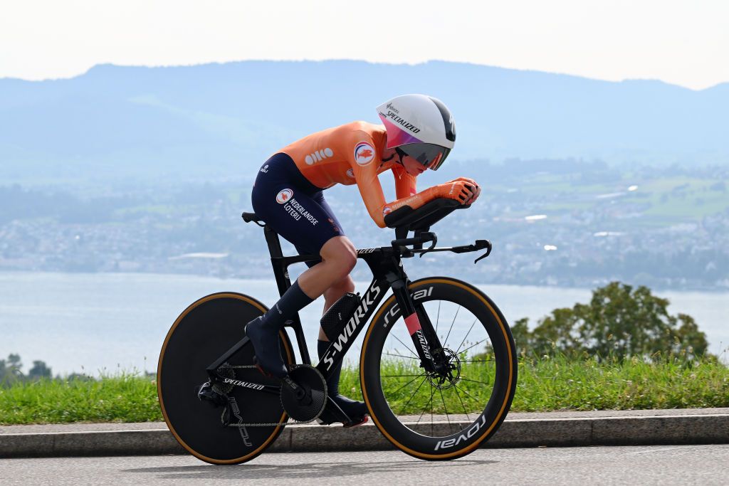 ZURICH SWITZERLAND SEPTEMBER 22 Demi Vollering of Team The Netherlands sprints during the 97th UCI Cycling World Championships Zurich 2024 Womens Elite Individual Time Trial a 299km one day race from Gossau to Zrich on September 22 2024 in Zurich Switzerland Photo by Dario BelingheriGetty Images
