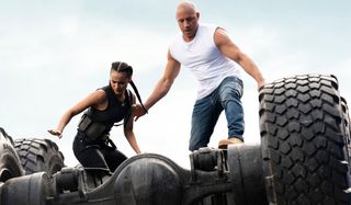 Letty and Dom car surfing F9