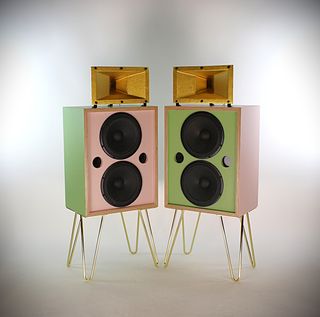 The '002' version of Enton Green's A6.5 speakers