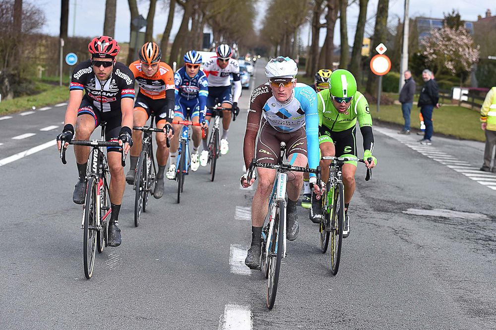 The early breakaway at E3 Harelbeke.