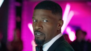 Jamie Foxx's Matt looking worried in Back in Action