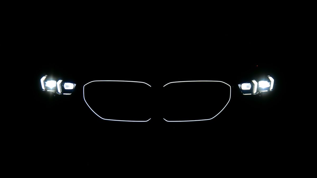 2026 BMW 550e review.