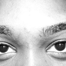 eyebrow maintenance tweezing waxing shaping dara adeeyo