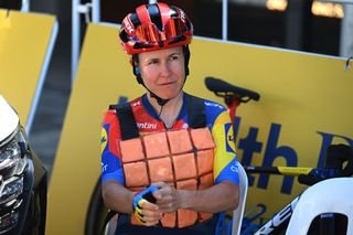 UNLEY AUSTRALIA JANUARY 18 Amanda Spratt of Australia and Team Lidl Trek waering a cool vest prepares prior to the 9th Santos Womens Tour Down Under 2025 Stage 2 a 115km stage from Unley to Willunga Hill 370m on January 18 2025 in Unley Australia Photo by Dario BelingheriGetty Images