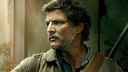 The best shows on HBO Max: Pedro Pascal as Joel Miller looking to the side during the first season of The Last of Us.