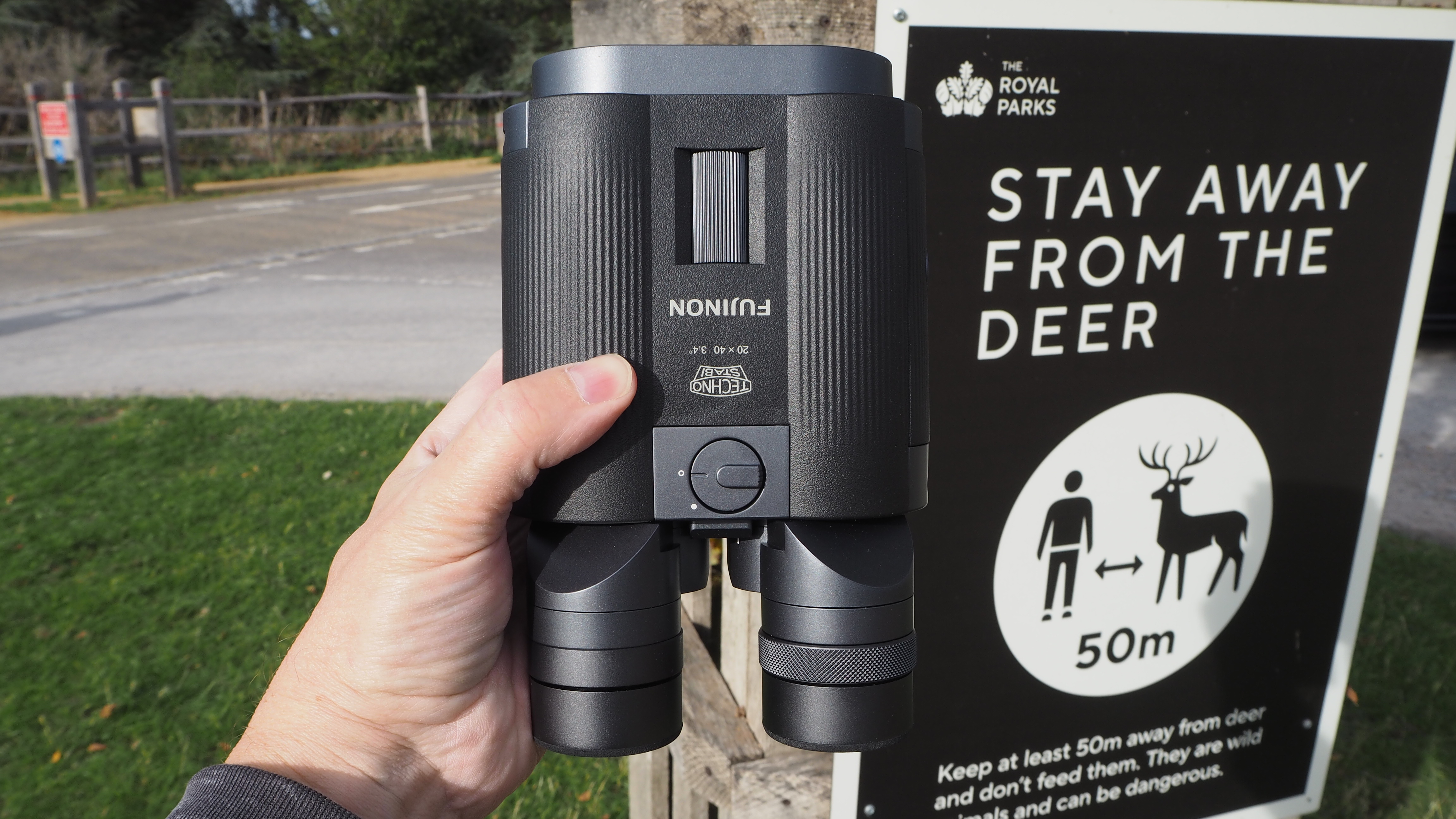 Fujifilm Fujinon Techno-Stabi TS-L 2040 held in a person&#039;s hands