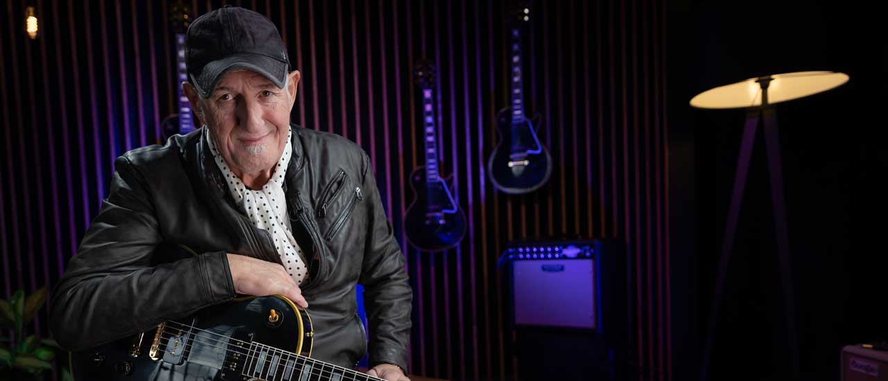 Jan Akkerman studio portrait