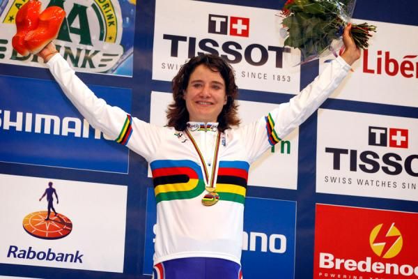 Marianne Vos (Netherlands) is the scratch race world champion