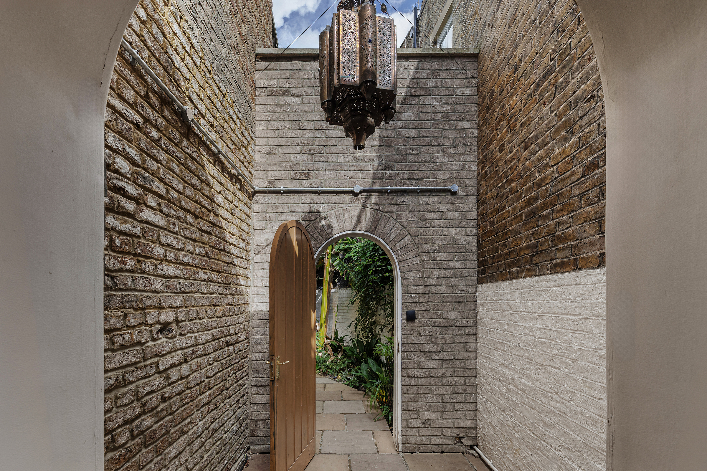 Photographs of the interior of the house from Notting Hill in Notting Hill, London