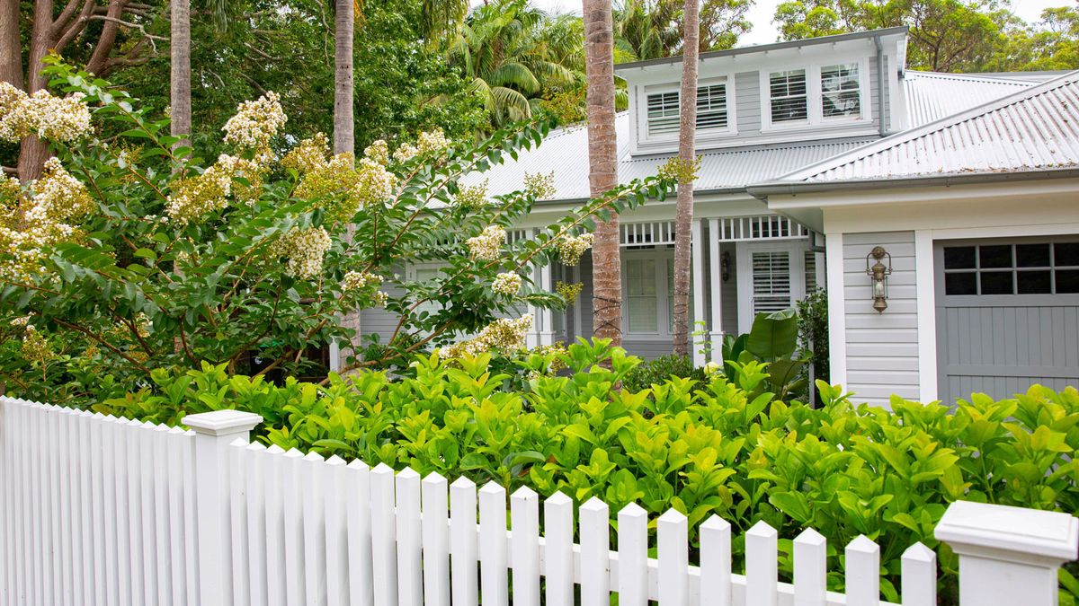 10 ways landscapers make front yards more private - and add curb appeal, too