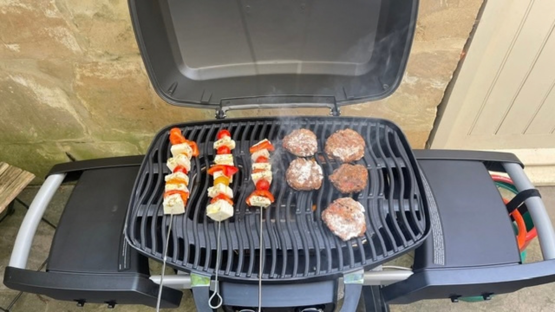 Napoleon TravelQ PRO285X Portable Propane Gas Grill being tested