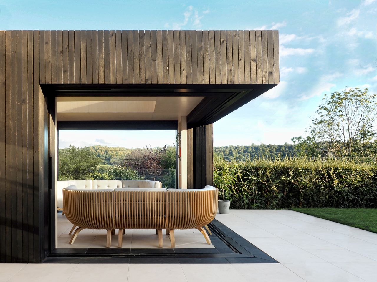 An outdoor room for reading