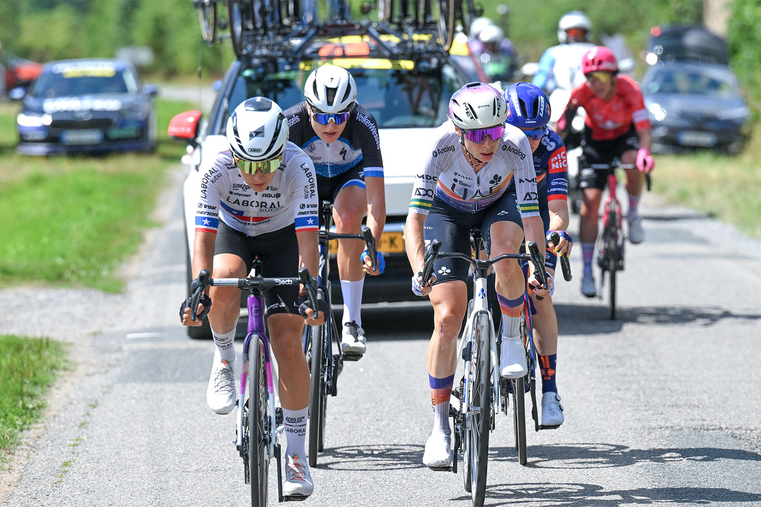 GUERET, FRANCE - JULY 30: (L-R) Catalina Anais Soto of Chile and Team Laboral Kutxa - Fundacion Euskadi and Brodie Chapman of Australia and UAE Team ADQ compete in the breakaway during the 4th Tour de France Femmes 2025, Stage 5 a 165.8km stage from Chasseneuil-du-Poitou (Futuroscope) to Gueret / #UCIWWT / on July 30, 2025 in Gueret, France. (Photo by Tim de Waele/Getty Images)