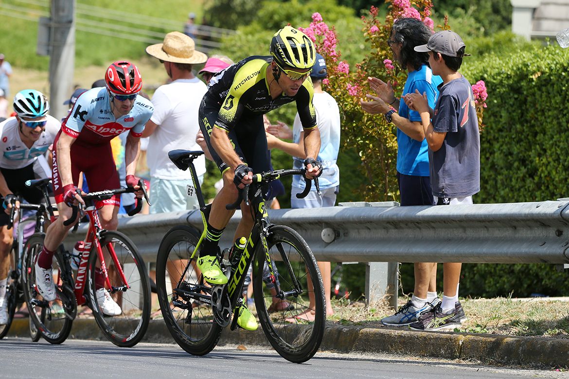 Jack Bauer with Jose Goncalves on the wheel