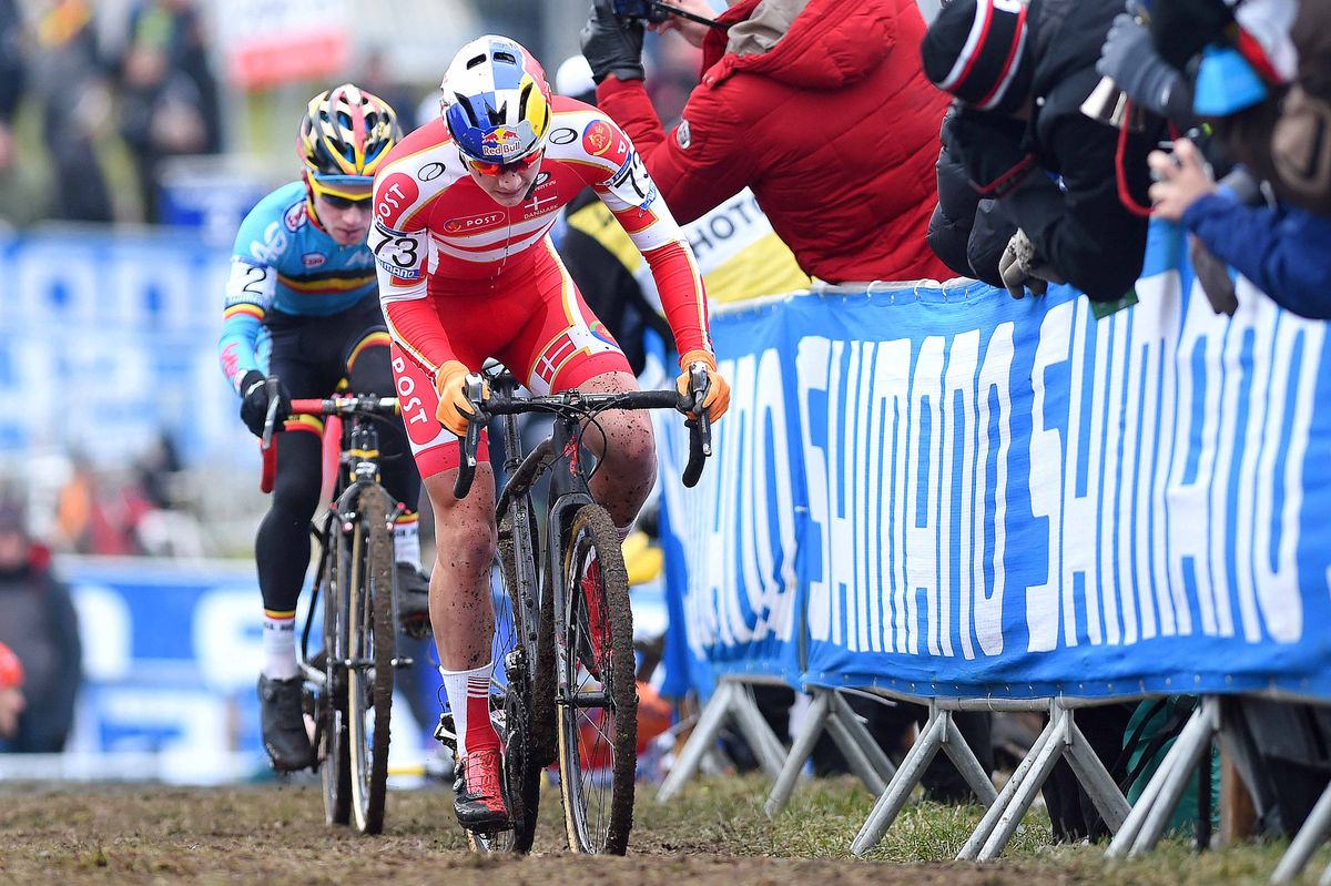 Simon Andreassen on his way to victory