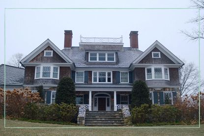 The Broaddus house in Netflix's The Watcher