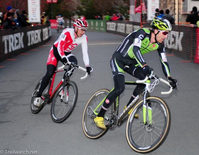 Jamey Driscoll (Cannondale) leading Todd Wells with one lap to go