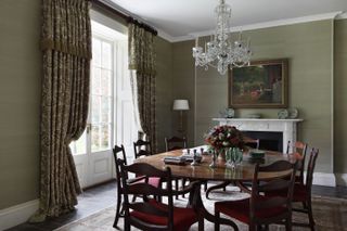 Devon dining room with a traditional theme and an earthy color scheme