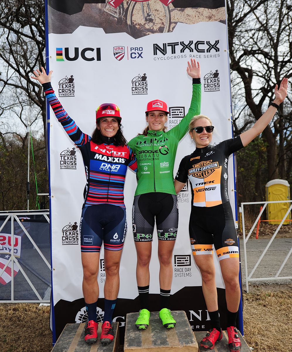 Raylyn Nuss, Katie Clouse and Courtenay McFadden