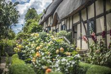 Anne Hathaway's cottage in Stratford upon Avon.