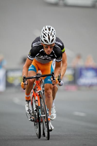 Anthony Giacoppo leads Luke Durbridge.