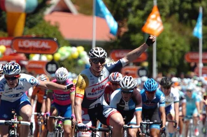 Andre Greipel (Lotto Belisol) wins stage 1 of the Tour Down Under.