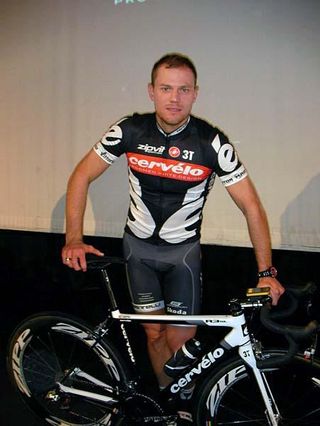 Thor Hushovd poses with his 2010 Cervélo.