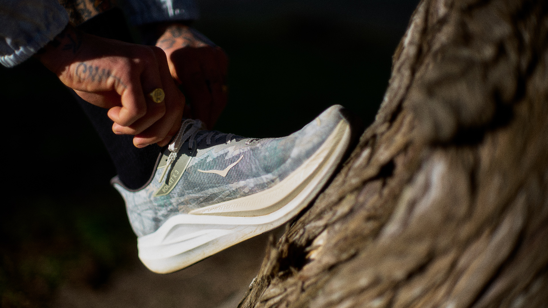 HOKA x John Elliott Rocket X 3