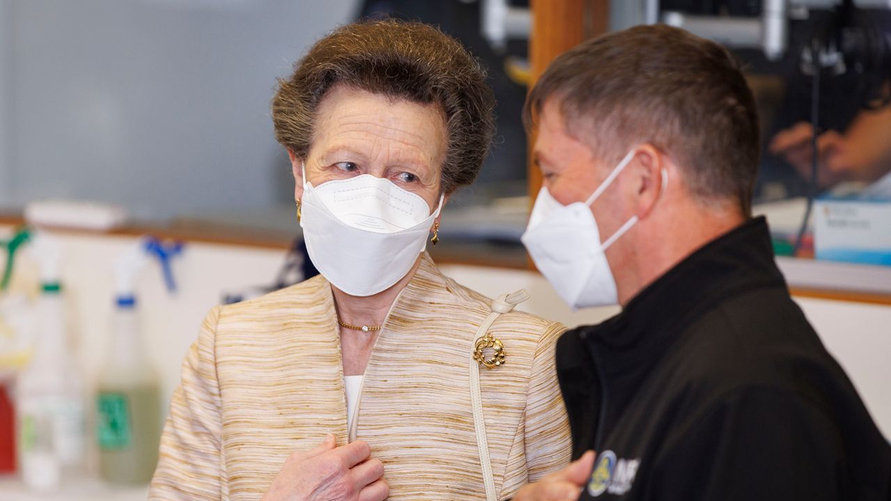 Princess Anne&#039;s cream handbag during visit to the National Crisis Management Centre in the basement bunker 