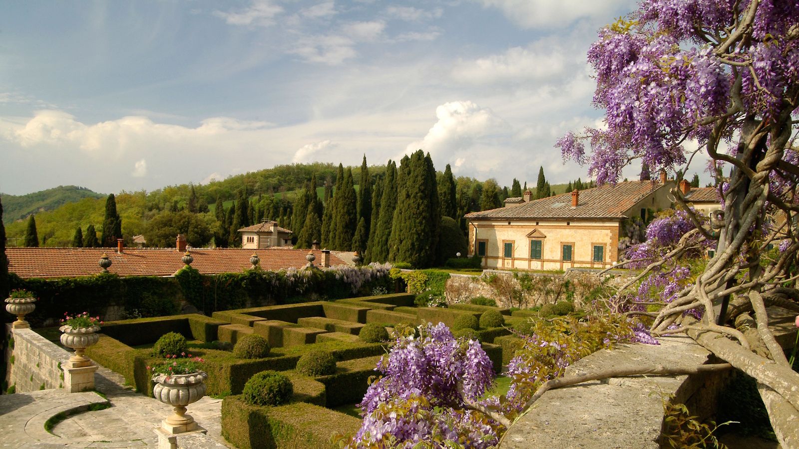 Is La Foce the greatest Italian garden? The famed Tuscan estate | Homes