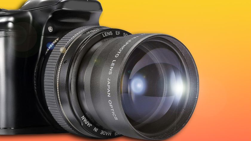 A front-mounted teleconverter lens adapter