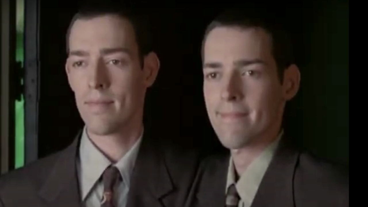 32 Movies About Twins That Have Us Seeing Double