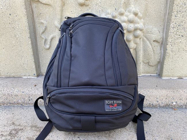 Tom Bihn Guide's Edition Paragon Backpack review: Simplicity at its ...