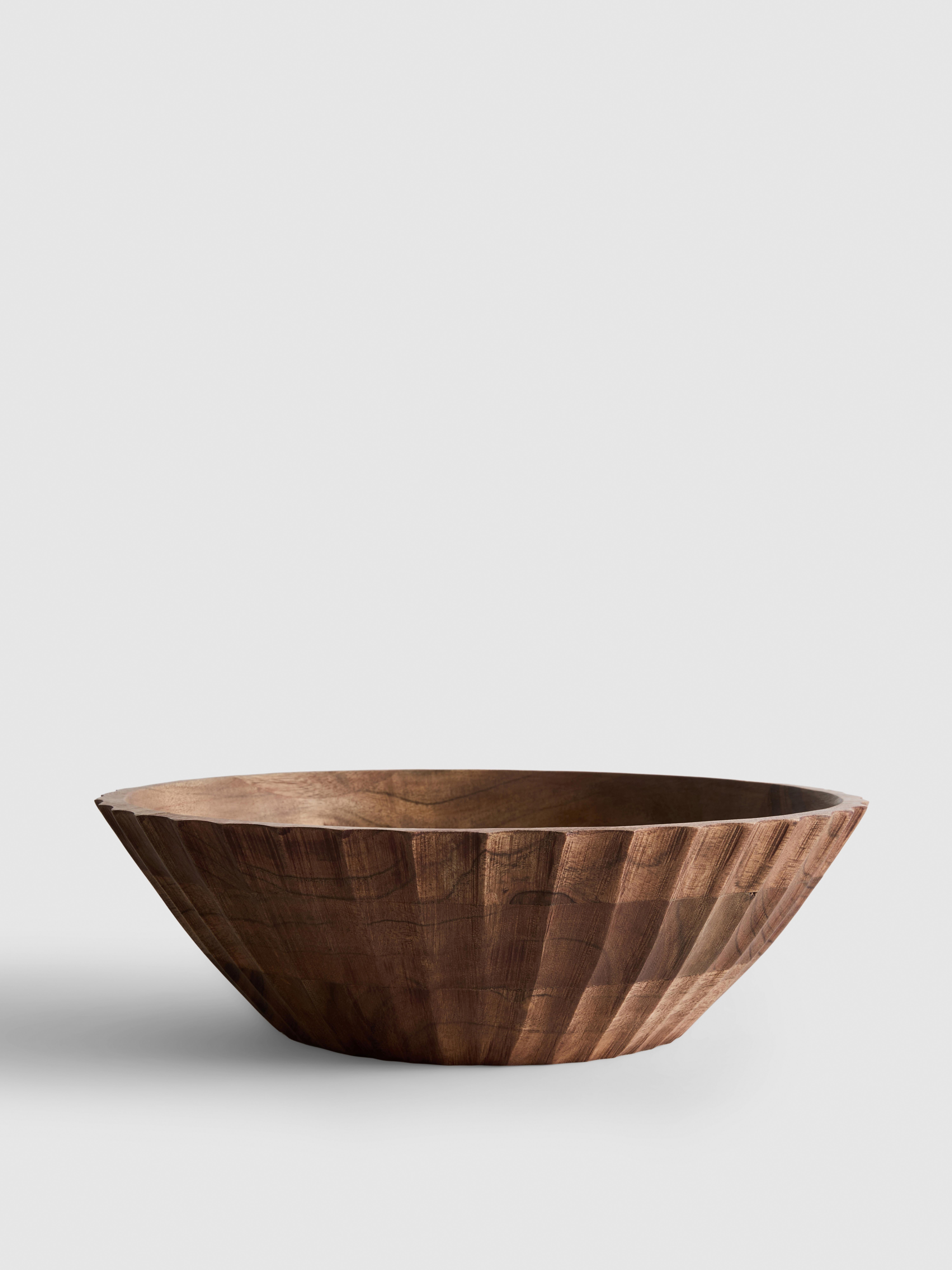 Scalloped Wooden Serving Bowl
