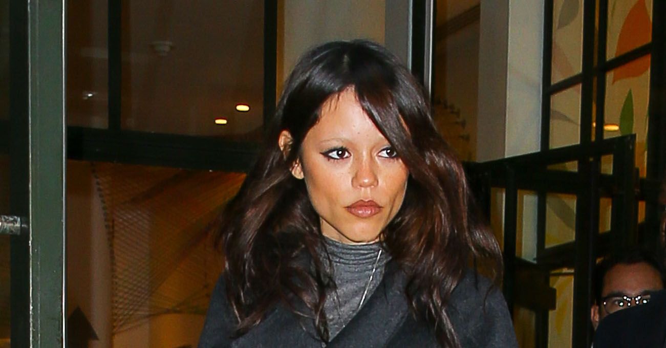 If You're Landing at the Airport in Paris, Swap Your Tourist-y Hoodie For This Elegant Coat Trend