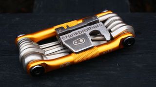 Crankbrothers m17 multi-tool review