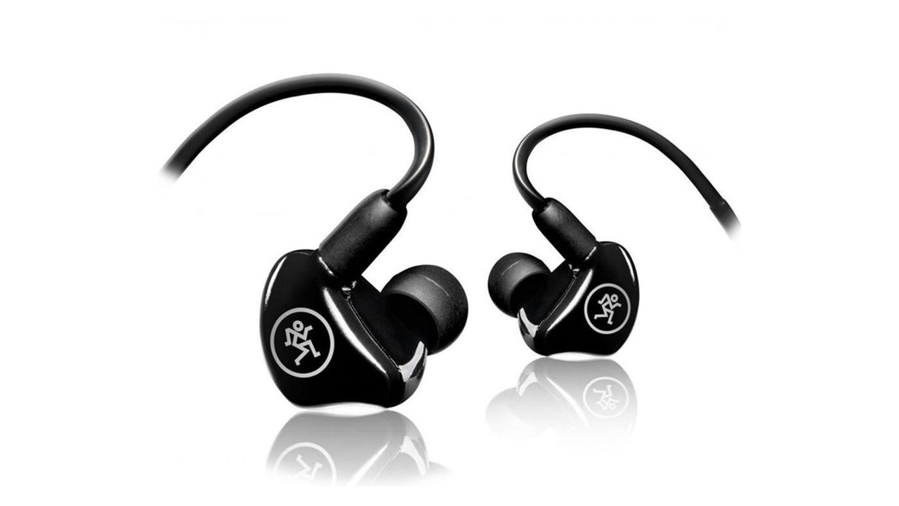 Mackie MP-240 review