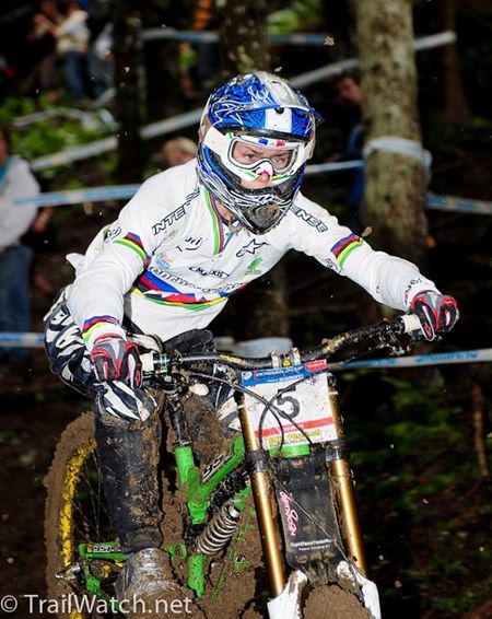 World Champion Emmeline Ragot riding her Intense bike to victory.