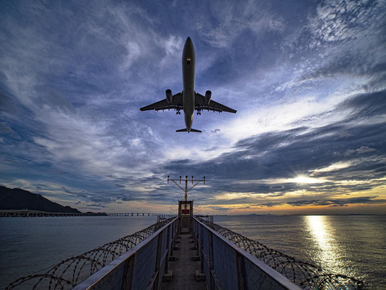 Laowa 6mm f/2 Zero-D MFT sample image