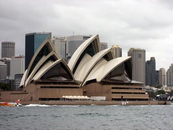 The iconic Sydney Opera House