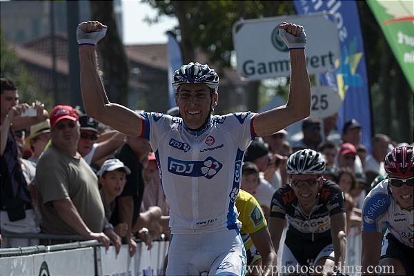 Arms aloft for stage 4 winner Matthieu Ladagnous (FDJ)