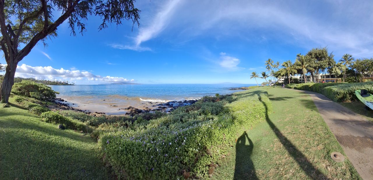 Maui shoreline panorama shot by Galaxy A35