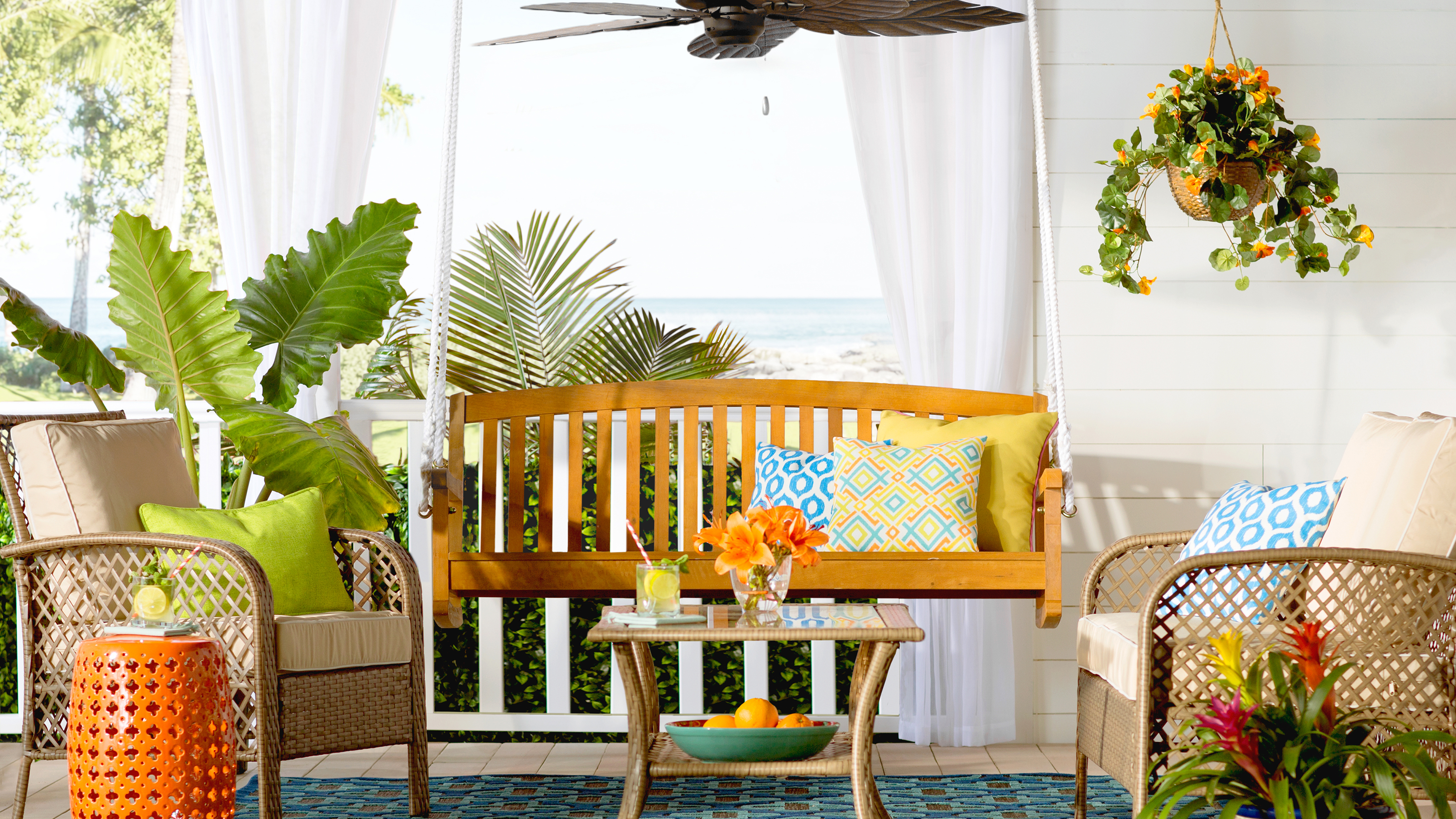 20 Cute Small Front Porch Decor Ideas - Society19