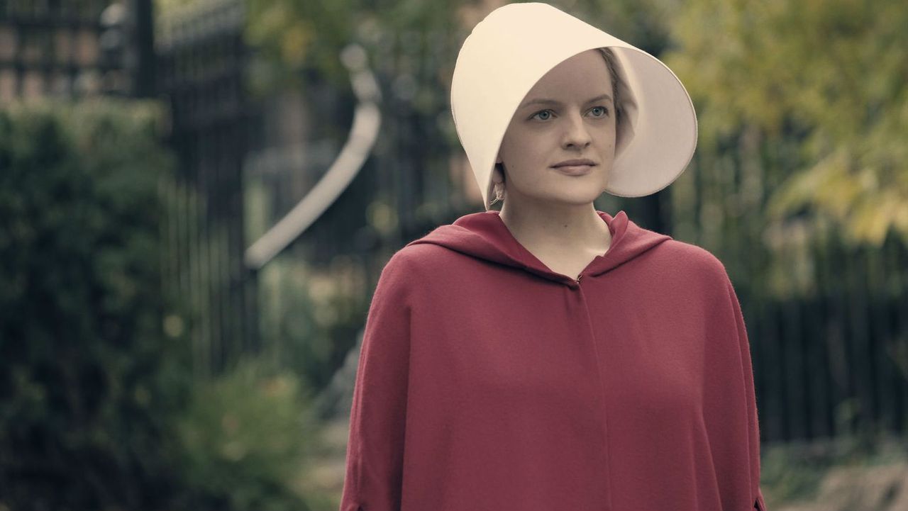 Elisabeth Moss in The Handmaid&amp;#039;s Tale