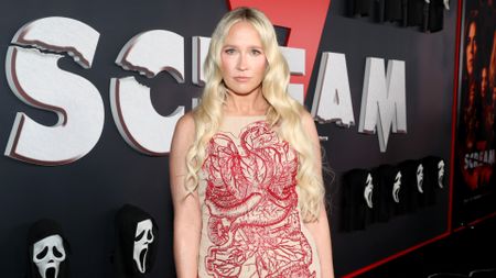 Anna Camp at the Scream 7 premiere